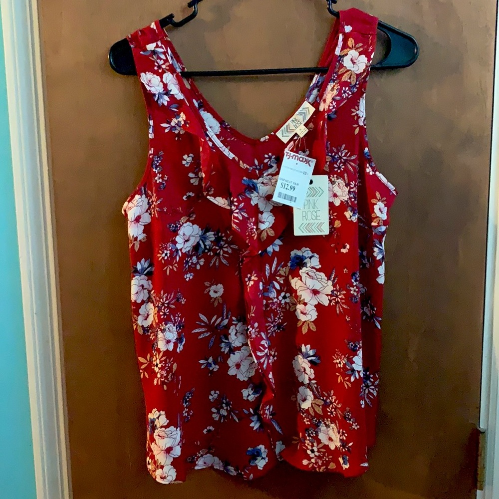 NWT M Pink Rose Top